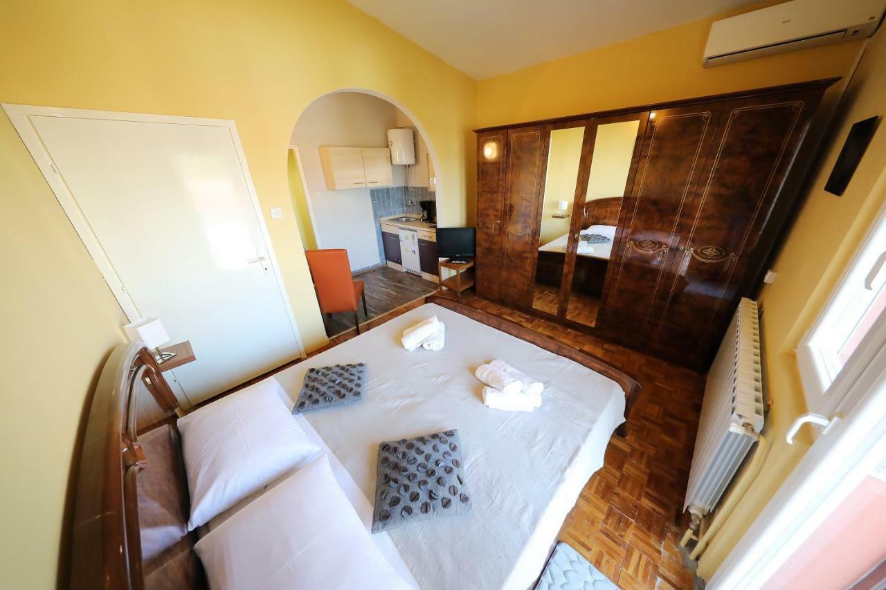 Villa Terracotta Studio 2 Starigrad Paklenica Εξωτερικό φωτογραφία